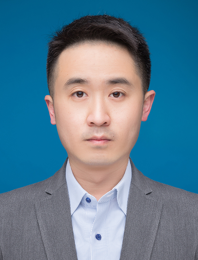 唐亮