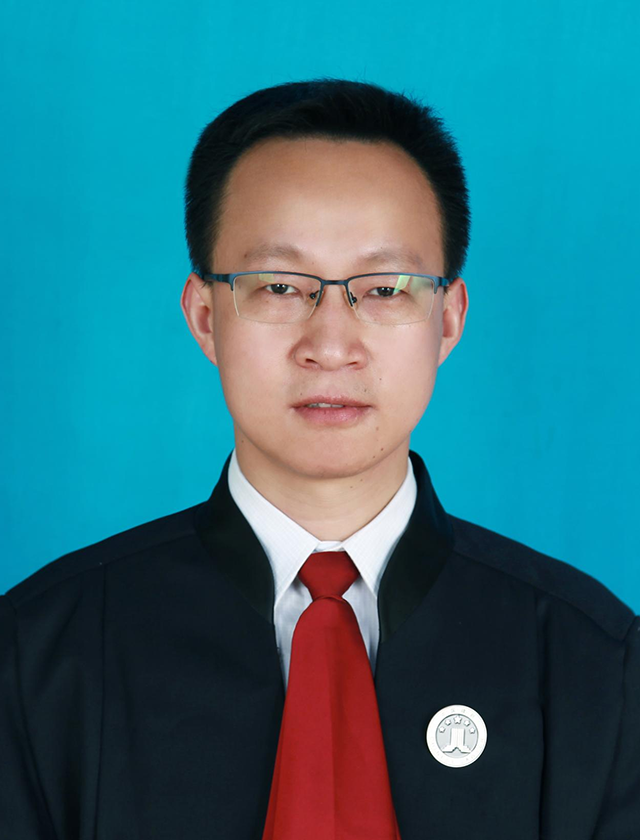 夏亚东