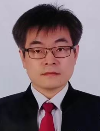 梁卿