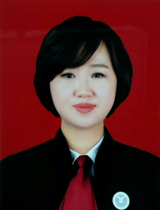 崔莹