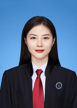 储文倩
